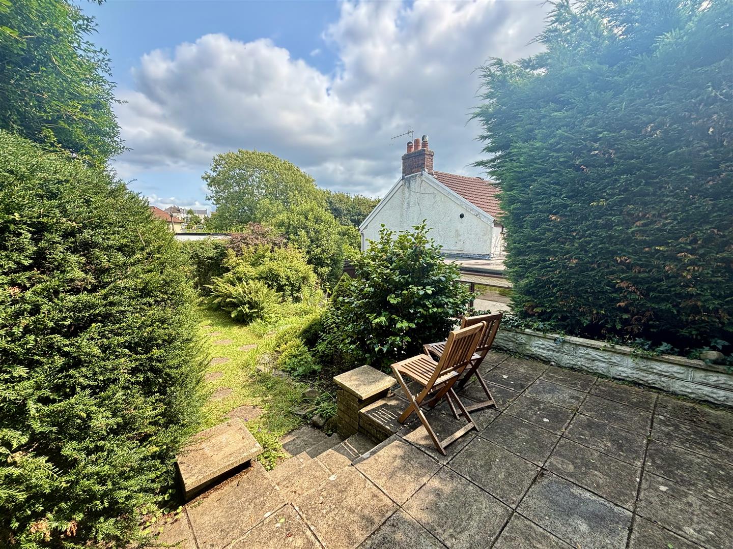 Cae Banc, Sketty, Swansea, SA2 9DN